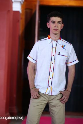 Primer Festival Internacional de las Guayaberas en Granada