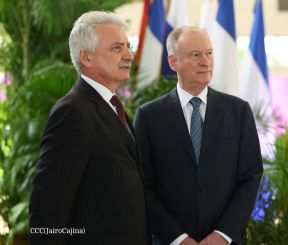 Comandante Daniel y Compañera Rosario en encuentro con el  General Nikolai Patrushev