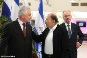 Comandante Daniel y Compañera Rosario en encuentro con el  General Nikolai Patrushev