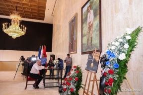 Firma de libro de condolencias en Nicaragua por las víctimas del atentado terrorista en Rusia
