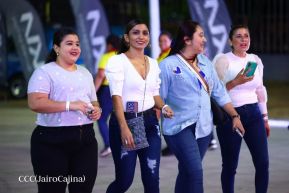 Así disfrutando los nicaragüenses del concierto de Carlos Rivera 