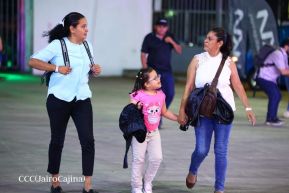 Así disfrutando los nicaragüenses del concierto de Carlos Rivera 