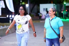 Así disfrutando los nicaragüenses del concierto de Carlos Rivera 