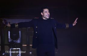 Así disfrutando los nicaragüenses del concierto de Carlos Rivera 