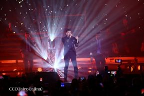 Así disfrutando los nicaragüenses del concierto de Carlos Rivera 