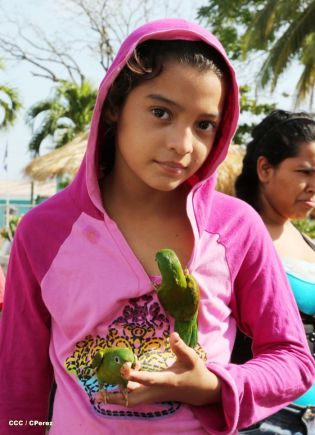 Familias de Ometepe reciben visita del Cardenal Leopoldo Brenes 