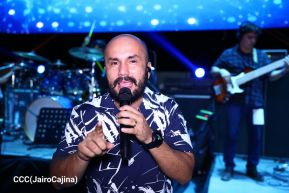 Vigilia en celebración de los aniversarios de Ríos de Agua Viva y Radio Maranatha