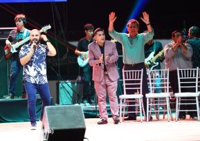 Vigilia en celebración de los aniversarios de Ríos de Agua Viva y Radio Maranatha