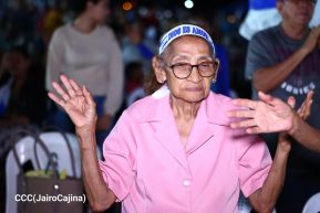 Vigilia en celebración de los aniversarios de Ríos de Agua Viva y Radio Maranatha