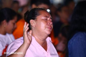 Vigilia en celebración de los aniversarios de Ríos de Agua Viva y Radio Maranatha