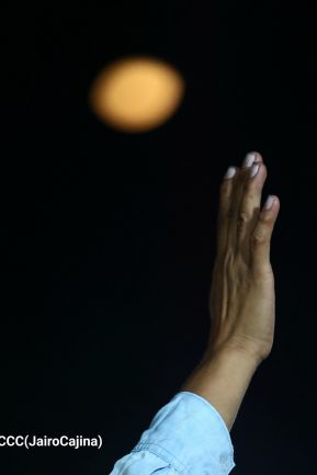 Vigilia en celebración de los aniversarios de Ríos de Agua Viva y Radio Maranatha