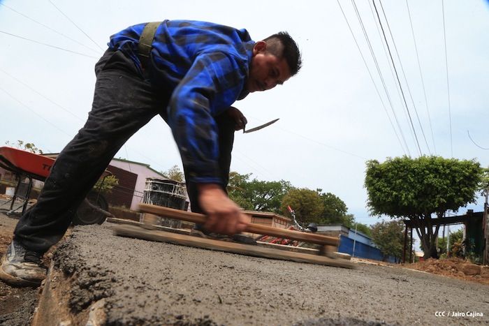 Arranca Plan de Mejoramiento de Andenes y Calles
