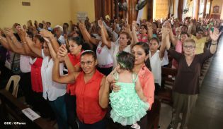 Pueblo católico de El Sauce recibe con júbilo al Cardenal Brenes