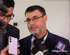 Firma del Libro de Condolencias por el fallecimiento del Presidente de Irán Ebrahim Raisi y su Comitiva