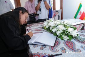 Firma del Libro de Condolencias por el fallecimiento del Presidente de Irán Ebrahim Raisi y su Comitiva