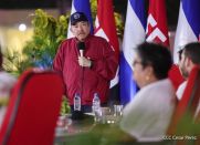 Acto en celebración acto de la entrega de buses de China a transportistas de Managua