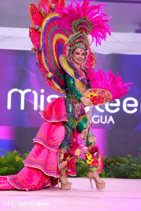 Derroche de bellezas en Competencia de Trajes de Fantasía de Miss Teen 2024
