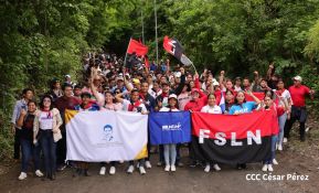 ¡Un Pueblo Unido Jamás Será Vencido! Caminata hacia la Hacienda El Vapor en honor a los Héroes y Mártires