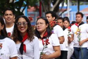 Nicaragua rinde honores al Comandante Carlos Fonseca Amador a 88 años de su natalicio 