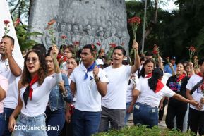 Nicaragua rinde honores al Comandante Carlos Fonseca Amador a 88 años de su natalicio 