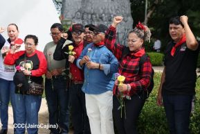 Nicaragua rinde honores al Comandante Carlos Fonseca Amador a 88 años de su natalicio 