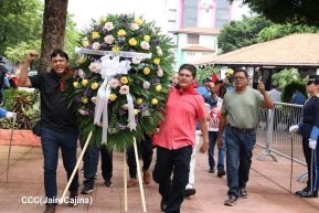 Nicaragua rinde honores al Comandante Carlos Fonseca Amador a 88 años de su natalicio 