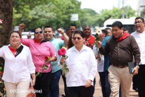 Nicaragua rinde honores al Comandante Carlos Fonseca Amador a 88 años de su natalicio 