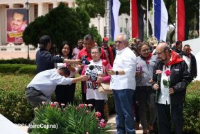 Nicaragua rinde honores al Comandante Carlos Fonseca Amador a 88 años de su natalicio 