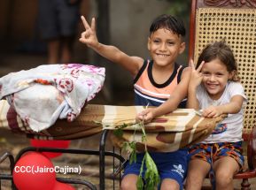 Familias de Occidente celebran 45 Años de liberación