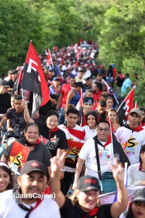 Familias de Occidente celebran 45 Años de liberación