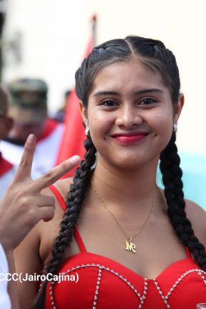 Familias de Occidente celebran 45 Años de liberación