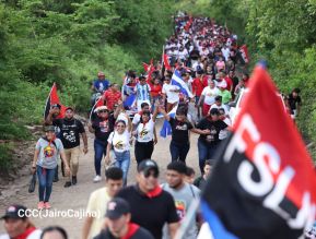Familias de Occidente celebran 45 Años de liberación