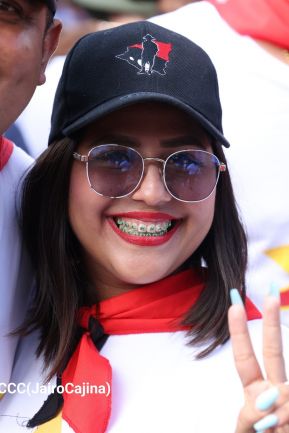 Familias de Occidente celebran 45 Años de liberación