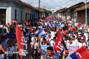 Familias de Occidente celebran 45 Años de liberación