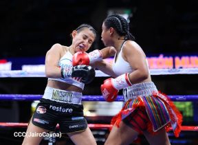 Velada de Boxeo Regreso a Casa en el Polideportivo Alexis Arguello