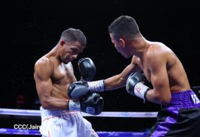 Velada de Boxeo Regreso a Casa en el Polideportivo Alexis Arguello