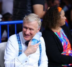 Velada de Boxeo Regreso a Casa en el Polideportivo Alexis Arguello