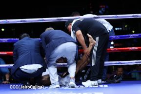 Velada de Boxeo Regreso a Casa en el Polideportivo Alexis Arguello