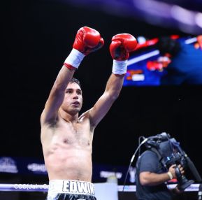 Velada de Boxeo Regreso a Casa en el Polideportivo Alexis Arguello