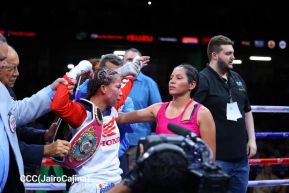 Velada de Boxeo Regreso a Casa en el Polideportivo Alexis Arguello