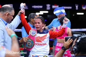 Velada de Boxeo Regreso a Casa en el Polideportivo Alexis Arguello