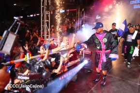 Velada de Boxeo Regreso a Casa en el Polideportivo Alexis Arguello