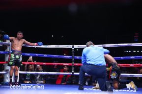 Velada de Boxeo Regreso a Casa en el Polideportivo Alexis Arguello