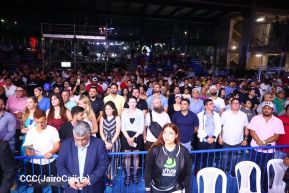 Velada de Boxeo Regreso a Casa en el Polideportivo Alexis Arguello
