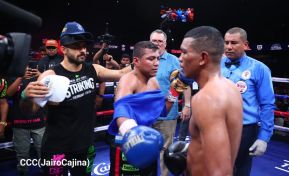 Velada de Boxeo Regreso a Casa en el Polideportivo Alexis Arguello