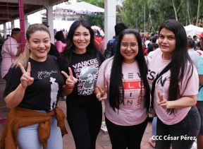 Mega Concierto en la Avenida de Bolívar a Chávez en saludo al 45/19