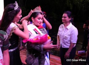 Mega Concierto en la Avenida de Bolívar a Chávez en saludo al 45/19