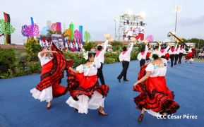 Entrega flota de buses de 250 a transportistas de Managua