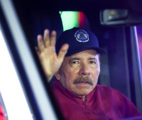 Entrega flota de buses de 250 a transportistas de Managua