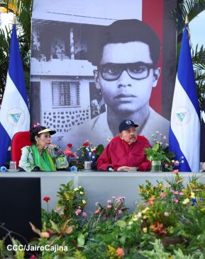 Entrega flota de buses de 250 a transportistas de Managua